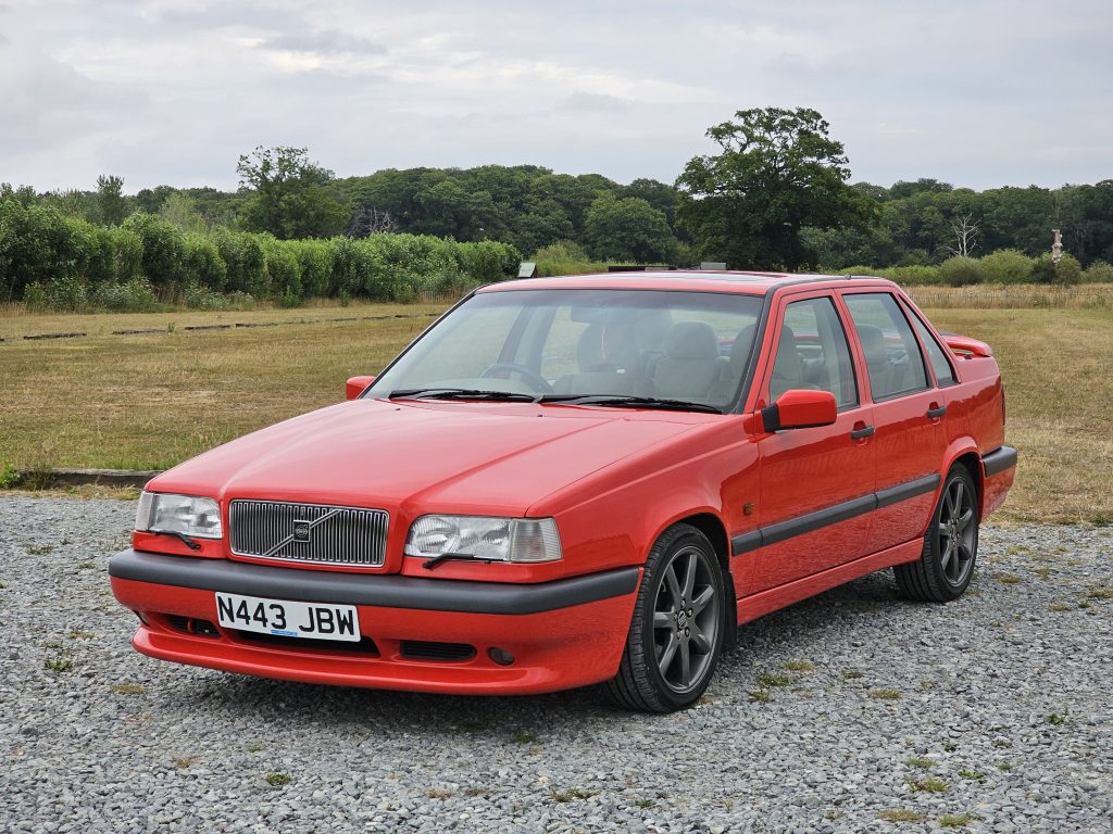 Volvo 850R