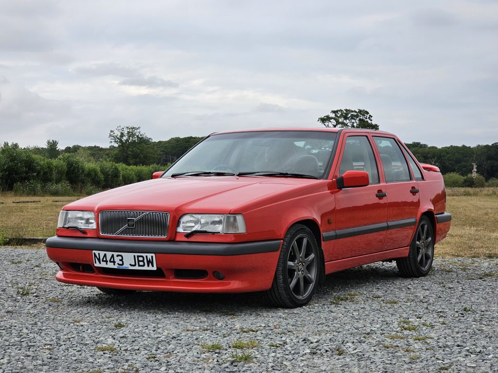 Volvo 850R