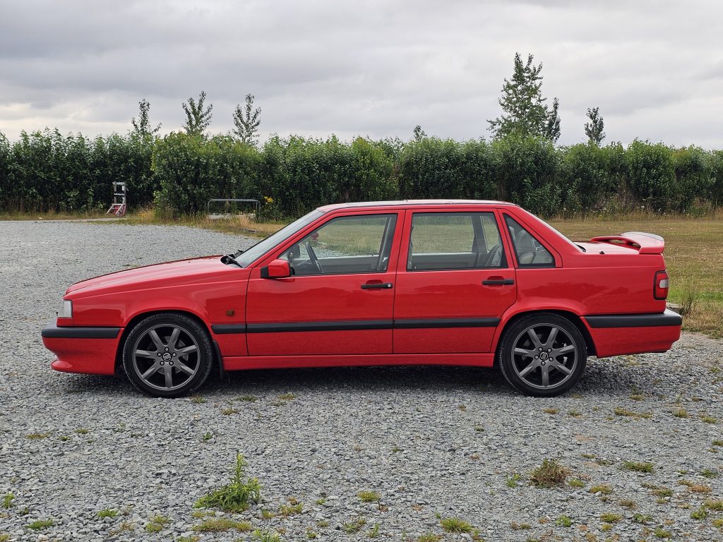 Volvo 850R