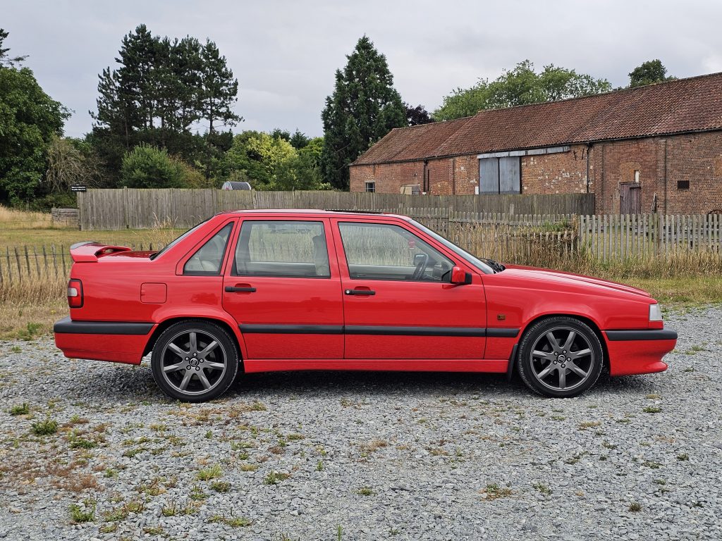 Volvo 850R