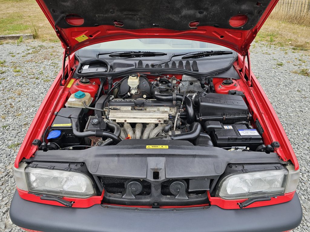 Volvo 850R