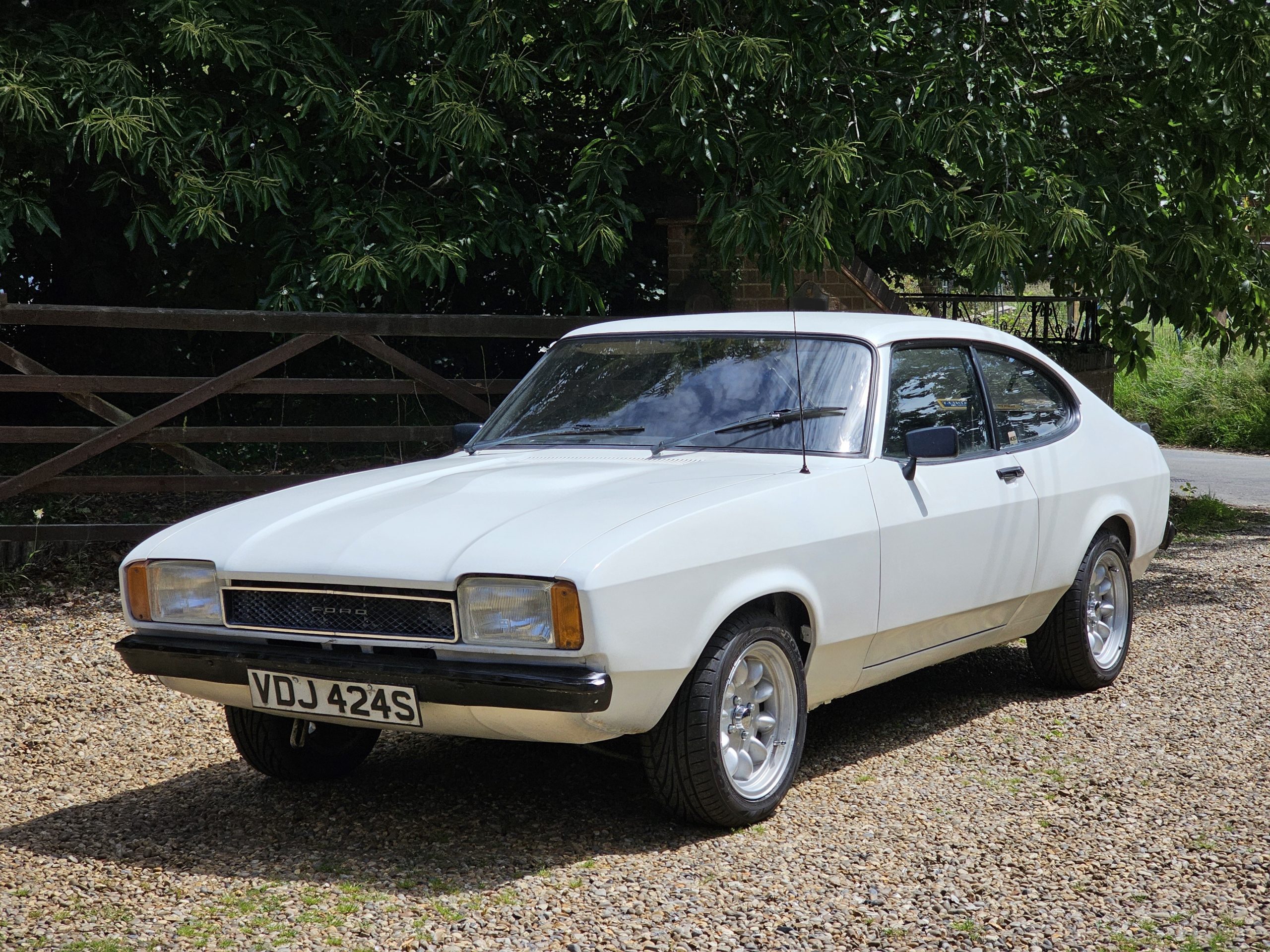 1978 Ford Capri MK2 2.0 S - Rare Rolling Restoration Project