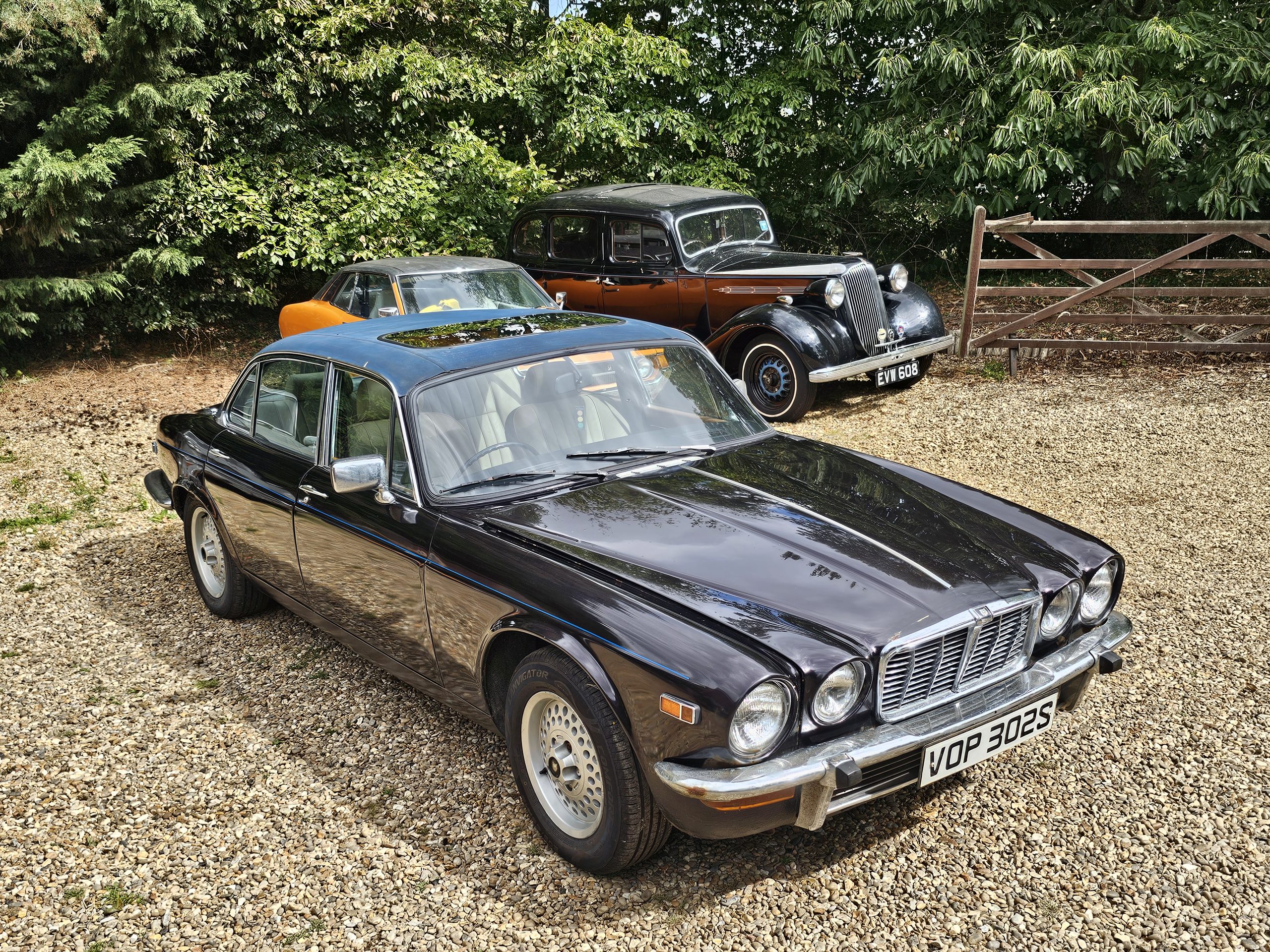 1978 Jaguar XJ6 4.2 Series 2 LWB Auto - Rolling Restoration Project (VOP 302S)